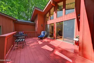 505 Maple Ridge, Hawley, PA 18428 - Photo 5