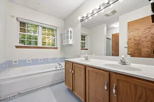 518 Gandolf Rd, Tamiment, PA 18371 - Photo 41