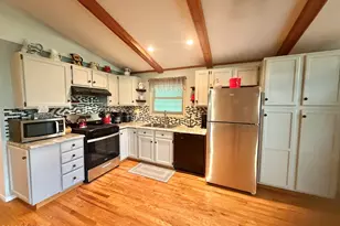 215 Stirrup Ln, Lords Valley, PA 18428 - Photo 7