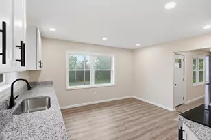 1198 W Mountain Lk Dr, Bear Creek, PA 18702 - Photo 17