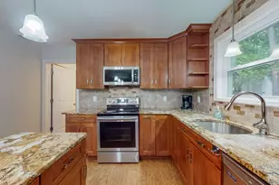 118 Buttercup Terrace, Milford, PA 18337 - Photo 13