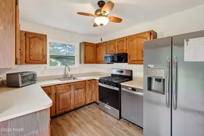 113 Fisher Terrace, Milford, PA 18337 - Photo 13