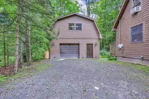 28 Hemlock Ln, Lake Ariel, PA 18436 - Photo 23