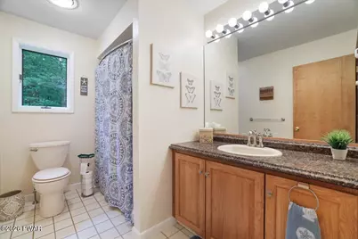 1036 Stone Crop Road, Hawley, PA 18428 - Photo 23
