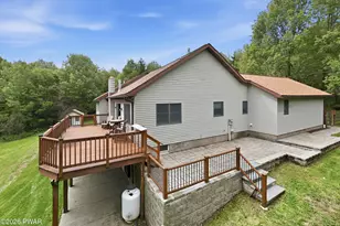 1284 Crosstown Hwy, Lakewood, PA 18439 - Photo 15