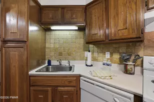 175 Lower Independence Dr, Lackawaxen, PA 18435 - Photo 27