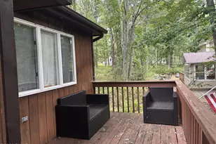 129 Surrey Ln, Lords Valley, PA 18428 - Photo 25