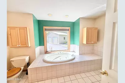 809 Maple Leaf Court, Lords Valley, PA 18428 - Photo 31