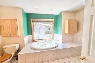 809 Maple Leaf Ct, Lords Valley, PA 18428 - Photo 31