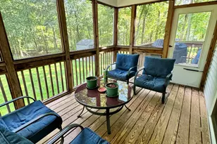 110 Stroud Ct, Dingmans Ferry, PA 18328 - Photo 35