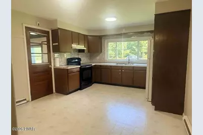 784 Route 6, Shohola, PA 18458 - Photo 7