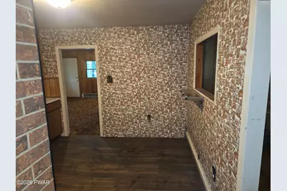 128 E Oak Lane, Greentown, PA 18426 - Photo 13
