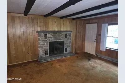 128 E Oak Lane, Greentown, PA 18426 - Photo 5