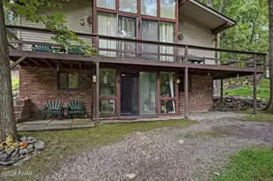 2130 Fawn Ln, Bushkill, PA 18324 - Photo 23