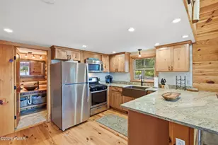 192 Marcel Dr, Dingmans Ferry, PA 18328 - Photo 11