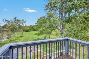 185 S Fairway Dr, Lake Ariel, PA 18436 - Photo 17