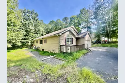503 Carrock Way, Tamiment, PA 18371 - Photo 3