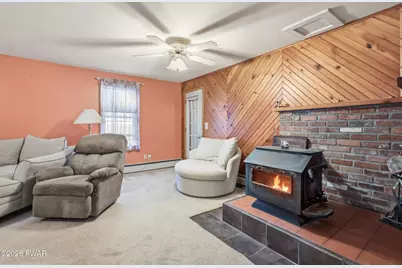 111 Prospect Street, Waymart, PA 18472 - Photo 3