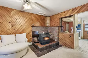 111 Prospect St, Waymart, PA 18472 - Photo 5