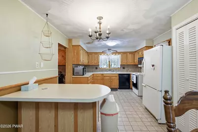 111 Prospect Street, Waymart, PA 18472 - Photo 11