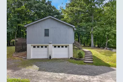 104 Inverness Court, Milford, PA 18337 - Photo 3