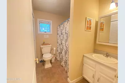 176 Mountain Lake Drive, Dingmans Ferry, PA 18328 - Photo 11