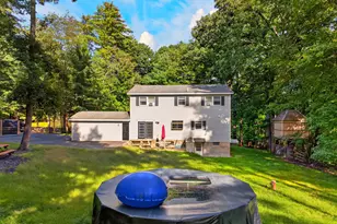421 Raymondskill Rd, Milford, PA 18337 - Photo 35