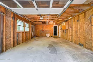 421 Raymondskill Rd, Milford, PA 18337 - Photo 41