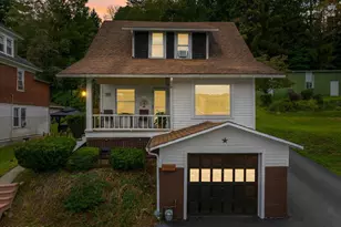 1242 Overlook Ave, Honesdale, PA 18431 - Photo 1
