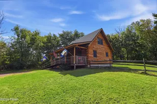 1863 Hancock Hwy, Honesdale, PA 18431 - Photo 3