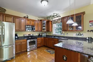103 Sunny Ct, Lackawaxen, PA 18435 - Photo 13