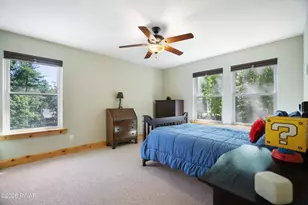 301 Powderhorn Dr, Lackawaxen, PA 18435 - Photo 47