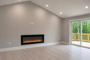 125 Franklin Dr, Hawley, PA 18428 - Photo 5