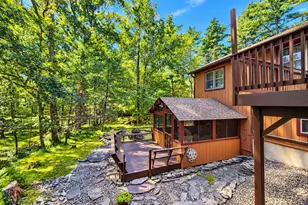 136 Pocono Cir Dr W, Dingmans Ferry, PA 18328 - Photo 5