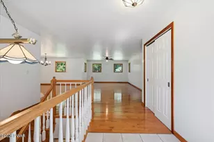 64 Applewood Dr, Hawley, PA 18428 - Photo 5