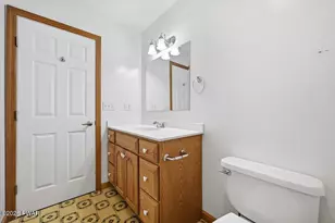 64 Applewood Dr, Hawley, PA 18428 - Photo 45