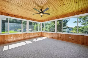64 Applewood Dr, Hawley, PA 18428 - Photo 21