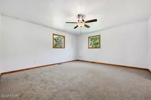 64 Applewood Dr, Hawley, PA 18428 - Photo 29