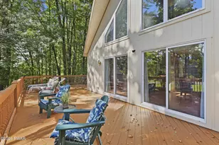 158 Windemere Ln, Lake Ariel, PA 18436 - Photo 5