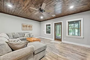 1466 Lakeland Dr, Lake Ariel, PA 18436 - Photo 57