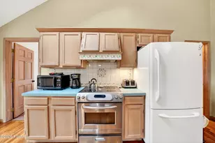 104 Minuteman Ln, Lackawaxen, PA 18435 - Photo 11