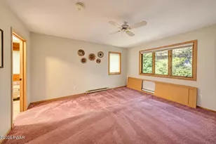 104 Minuteman Ln, Lackawaxen, PA 18435 - Photo 23