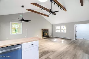 3132 Bear Rd, Bushkill, PA 18324 - Photo 17