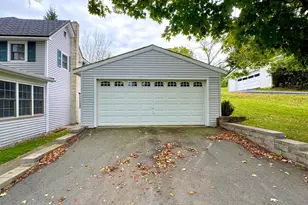475 Grove St, Honesdale, PA 18431 - Photo 3