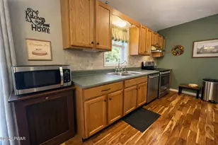 1028 Rolling Hills Dr, Lake Ariel, PA 18436 - Photo 5