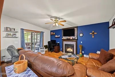 290 Chestnuthill Drive, Lake Ariel, PA 18436 - Photo 9