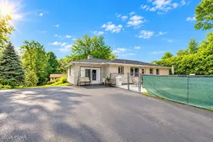 604 Circle Dr, Roaring Brook Township, PA 18444 - Photo 19