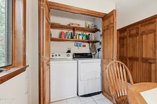 176 Cloud Crest Dr, Greentown, PA 18426 - Photo 59