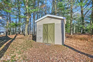424 Sunset Forest Dr, Hawley, PA 18428 - Photo 25