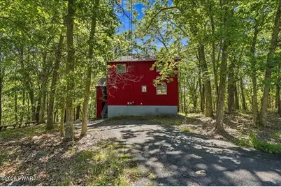 5231 Woodbridge Drive E, Bushkill, PA 18324 - Photo 49